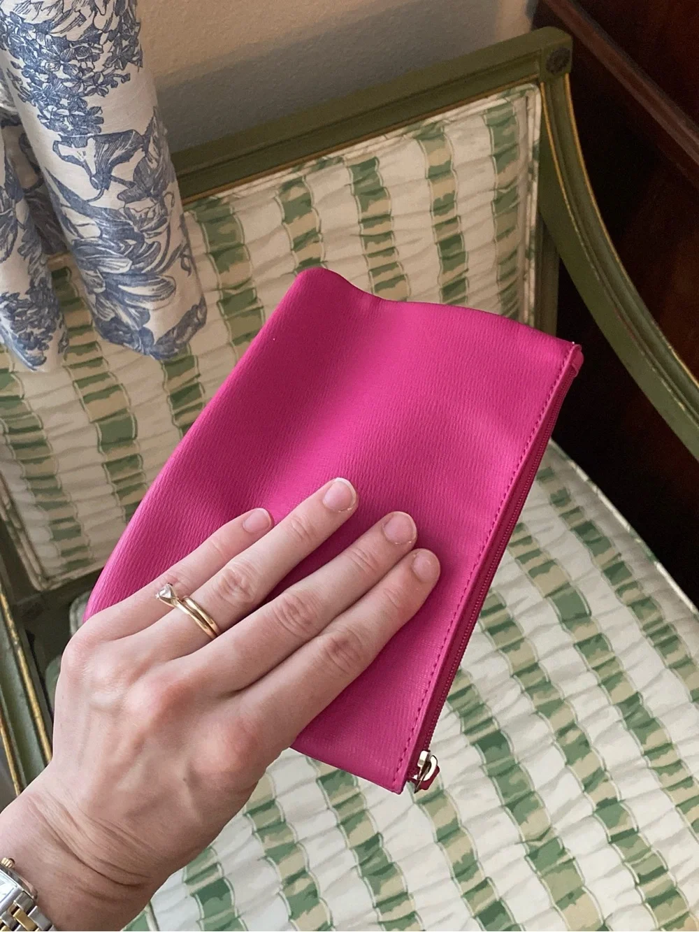 Kate spade pink wristlet